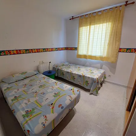 Cal Pere Planta Baja Con Jardin Appartamento Llança