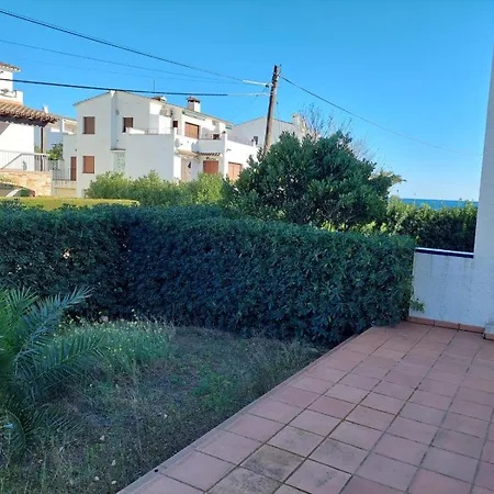 Cal Pere Planta Baja Con Jardin Llança